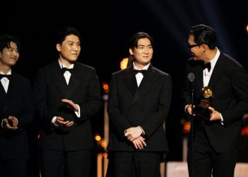 Golden Pecahkan Rekor: K-Pop Pertama Raih Grammy Awards