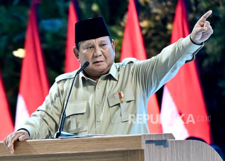 Prabowo Kutip Ar-Rad 11 Tak Ragu Berantas Koruptor Demi Perubahan – Aksara Lokal Prabowo Kutip Ar-Rad 11: Tak Ragu Berantas Koruptor Demi Perubahan