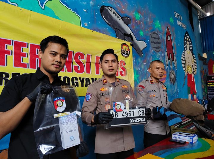 Aksi Berani! Mahasiswi Yogya Kejar, Tabrak, Tumbangkan Jambret