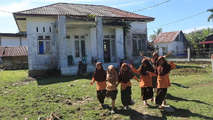 Bencana Sumatera Teddy Ungkap Rahasia Pemulihan Kilat – Aksara Lokal Bencana Sumatera: Teddy Ungkap Rahasia Pemulihan Kilat
