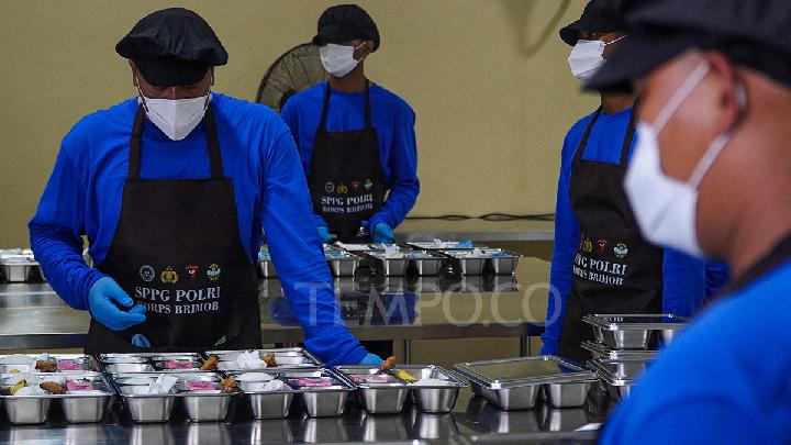 Prabowo Sindir Profesor Terkenal yang Ejek Makan Bergizi Gratis – Aksara Lokal Prabowo Sindir Profesor Terkenal yang Ejek Makan Bergizi Gratis