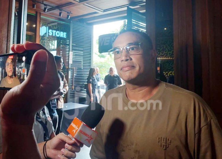 Ardi Bakrie Klarifikasi Isu Cerai Nia Ramadhani: Hoax!