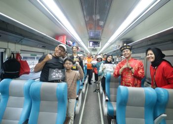60 Ribu Penumpang Padati Kereta Api Daop 8 Jelang Imlek – Aksara Lokal 60 Ribu Penumpang Padati Kereta Api Daop 8 Jelang Imlek