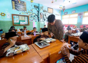 MBG dan Hilirisasi Jadi Kunci Utama Dongkrak Ekonomi 2026