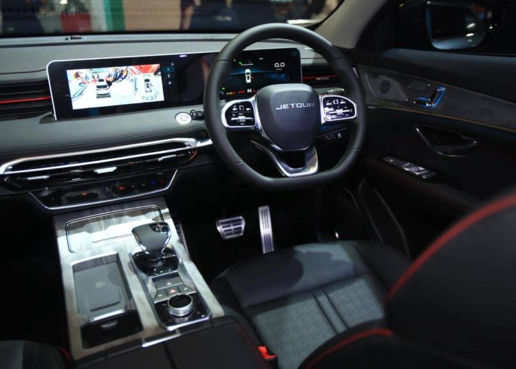 Terungkap Harga Jetour X70 Plus di IIMS 2026 – Aksara Lokal Terungkap! Harga Jetour X70 Plus di IIMS 2026