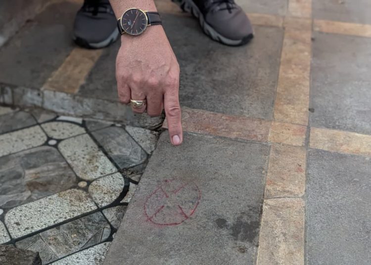 Penembakan Pekalongan Terekam CCTV: Polisi Kejar Pelaku!