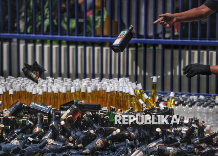 Satpol PP Jakarta Gencar Razia Miras Selama Bulan Ramadhan