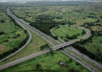 Imlek 2026: 245 Ribu Kendaraan Padati Tol Cipali!