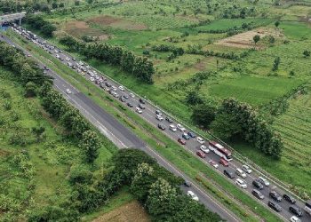 Tol Cipali Macet Parah Imlek: 245 Ribu Kendaraan Melintas