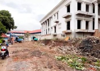 Terkuak! Penyebab Pagar SMP 182 Jakarta Roboh