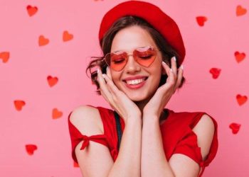 Ramalan Zodiak Cinta 5 Februari 2026: Aries Romantis, Cancer Damai