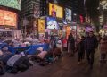 Fenomena! Tarawih di Times Square New York Gemparkan Dunia