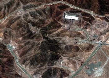 Iran Janji Tak Buat Bom Nuklir, Oman Konfirmasi