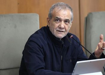 Presiden Iran: Khamenei Beri Lampu Hijau Negosiasi dengan AS