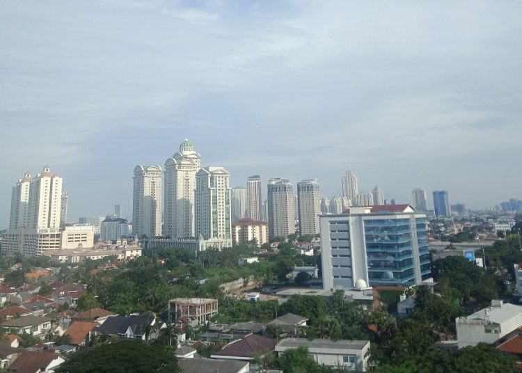 Jakarta Hujan? Cek Prakiraan Cuaca Hari Ini!