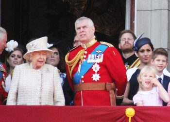 Polisi Inggris geledah rumah Andrew hingga Senin