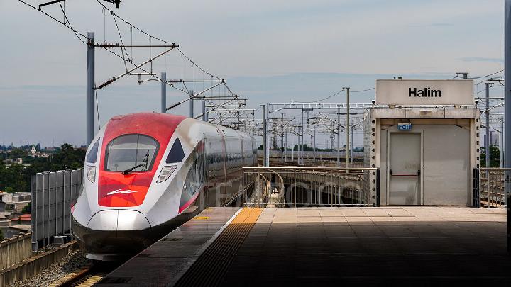 Promo Ramadan Whoosh Tiket Kereta Cepat Cuma Rp200000 – Aksara Lokal Promo Ramadan Whoosh: Tiket Kereta Cepat Cuma Rp200.000!