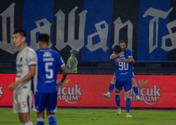 Persib Tekuk Persita, Maung Bandung Kokoh di Puncak Klasemen