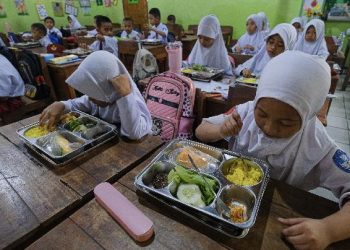 Pedoman MBG Kepala Daerah Dirilis Kemendagri: Apa yang Perlu Diketahui?