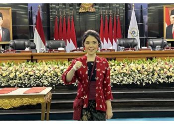 Perdana! Tina Toon Ungkap Wajah Gemas Baby Megan Saat Imlek