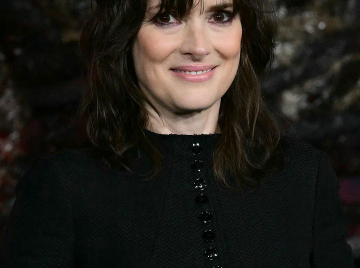 Winona Ryder di Wednesday S3: Reuni Kejutan dengan Jenna Ortega