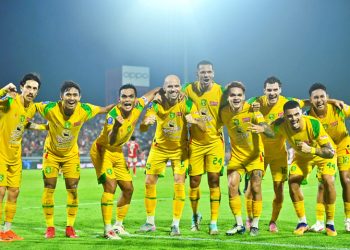 Super League: Lewat gol cantik dari luar kotak penalti, Persebaya tekuk PSM