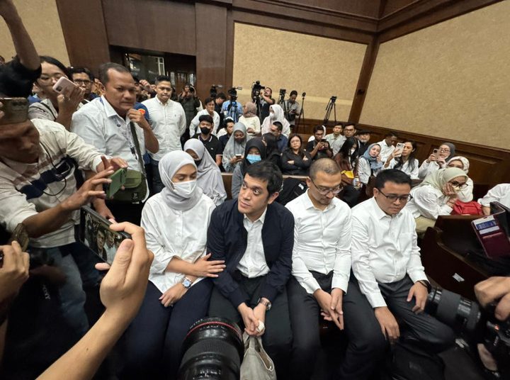 Yoki Firnandi Divonis 9 Tahun Penjara Usai Sidang Maraton