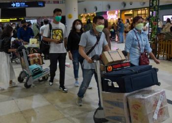 Hindari Harga Melonjak, Pemudik Mulai Berburu Tiket Pesawat Lebih Awal