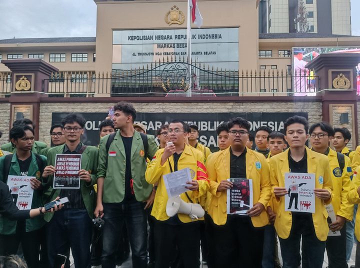 Terungkap Alasan Polri Sambut Mahasiswa UI Pakai Polisi Berpeci Putih