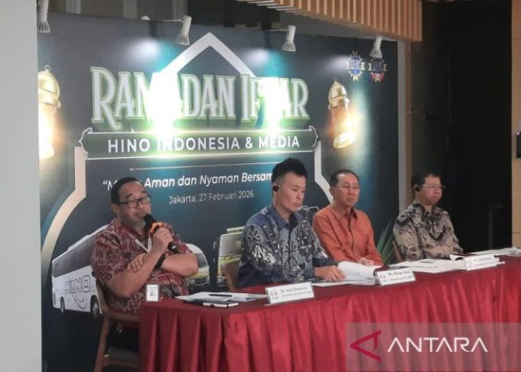 Hino Siapkan 18 Posko Mudik Lebaran 2026, Aman Lancar