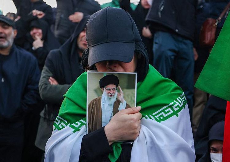 Ali Khamenei Wafat: Sosok Penerus dan Prediksi Masa Depan Iran