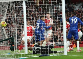 MU ke Tiga Besar, Arsenal Jaga Jarak dari City