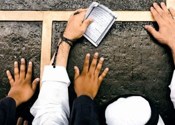 Umrah Ditunda? Aliansi Minta Mitigasi Segera!