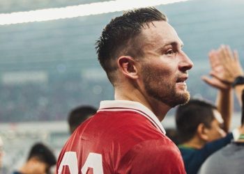 Prediksi Susunan Pemain Timnas Indonesia 2026: Beckham Putra dan Dinamika Gelandang Serang Garuda