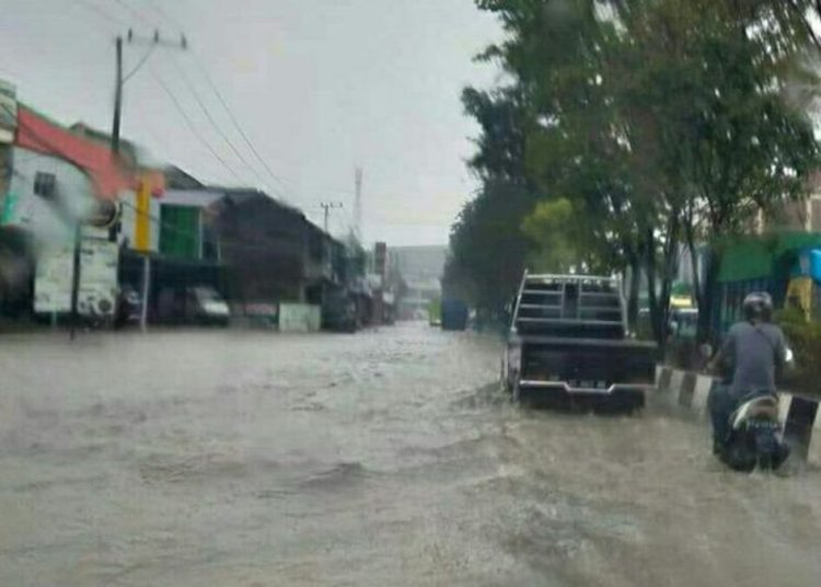 BMKG: Kaltim Diguyur Hujan, Waspada Ancaman Petir di Kutai Barat