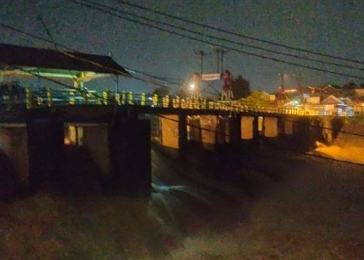 Bendung Katulampa Siaga 3: Bogor Terendam?