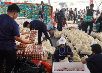 Bulog dan ID FOOD Bagikan 100 Ribu Paket Sembako Gratis di Bazar Istana: Langkah Nyata Menjaga Stabilitas Pangan 2026