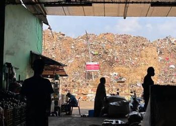 Krisis Sampah di Pasar Induk Kramat Jati: 6.970 Ton Menumpuk, Mengapa Armada Menjadi Kendala Utama?