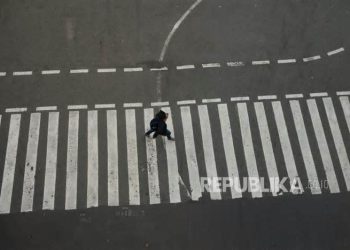 Aksi Kreatif Warga Tebet Bikin Zebra Cross “Pac-Man”: Kritik Sosial atau Solusi Darurat?