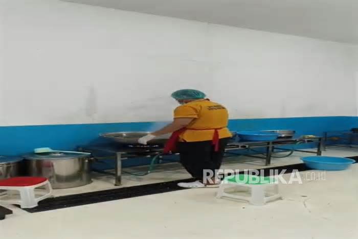 msn-AA1ZFnsr-0 – Aksara Lokal MBG Hadirkan Pekerjaan dengan Pendapatan Layak untuk Warga Lokal: Transformasi Ekonomi Berbasis Komunitas di 2026