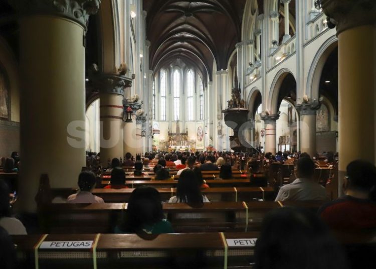 Jadwal Misa Jumat Agung hingga Minggu Paskah 2026 di Katedral St. Yosef Pontianak: Panduan Lengkap Umat Katolik