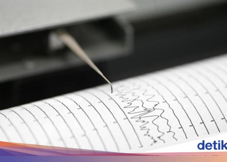 Gempa M 7,6 Guncang Sulawesi Utara: Peringatan Dini Tsunami dan Daftar 7 Wilayah Siaga