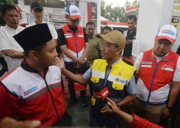 Bahlil Lahadalia Tekankan Efisiensi BBM: Mengapa Batasan 50 Liter Sehari Menjadi Standar Baru 2026?