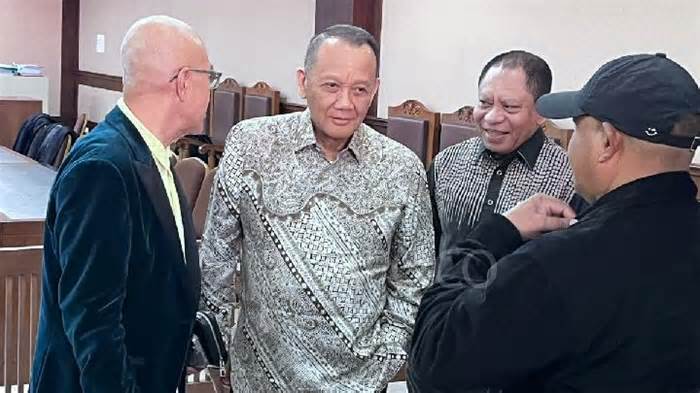 msn-AA1ZTxAv-0 – Aksara Lokal Kasus Gratifikasi dan TPPU: Nurhadi Divonis 5 Tahun Penjara, Simak Fakta Lengkapnya