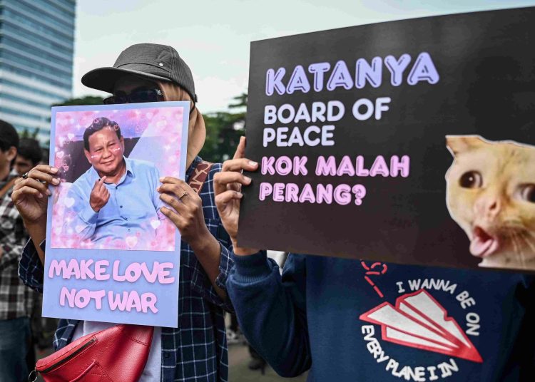 Tragedi Lebanon: Tiga Prajurit TNI Gugur, Desakan Pembatalan Misi Gaza Menguat