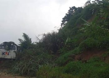 Siaga Bencana 2026: BPBD Perketat Pengawasan Jalur Rel Bandung Barat Pasca Longsor