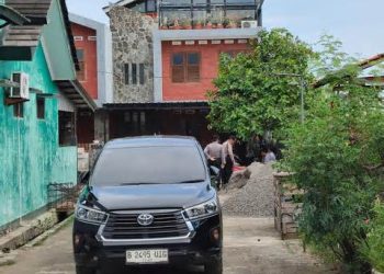 KPK Geledah Rumah Ono Surono di Indramayu: Temuan Koper dan Kardus Jadi Sorotan Utama