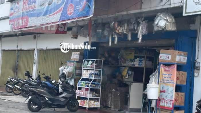 msn-AA2060DD-0 – Aksara Lokal Mengapa Harga Plastik Meroket di Tahun 2026? Dampak Konflik AS vs Iran Terhadap Industri Global