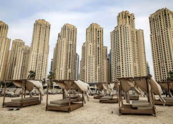 Krisis Selat Hormuz 2026: Dampak Pariwisata Dubai dan Strategi Rute Alternatif Kapal Dunia